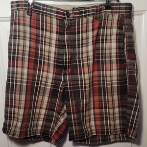 Chaps Brown & Red Plaid Shorts Size 36